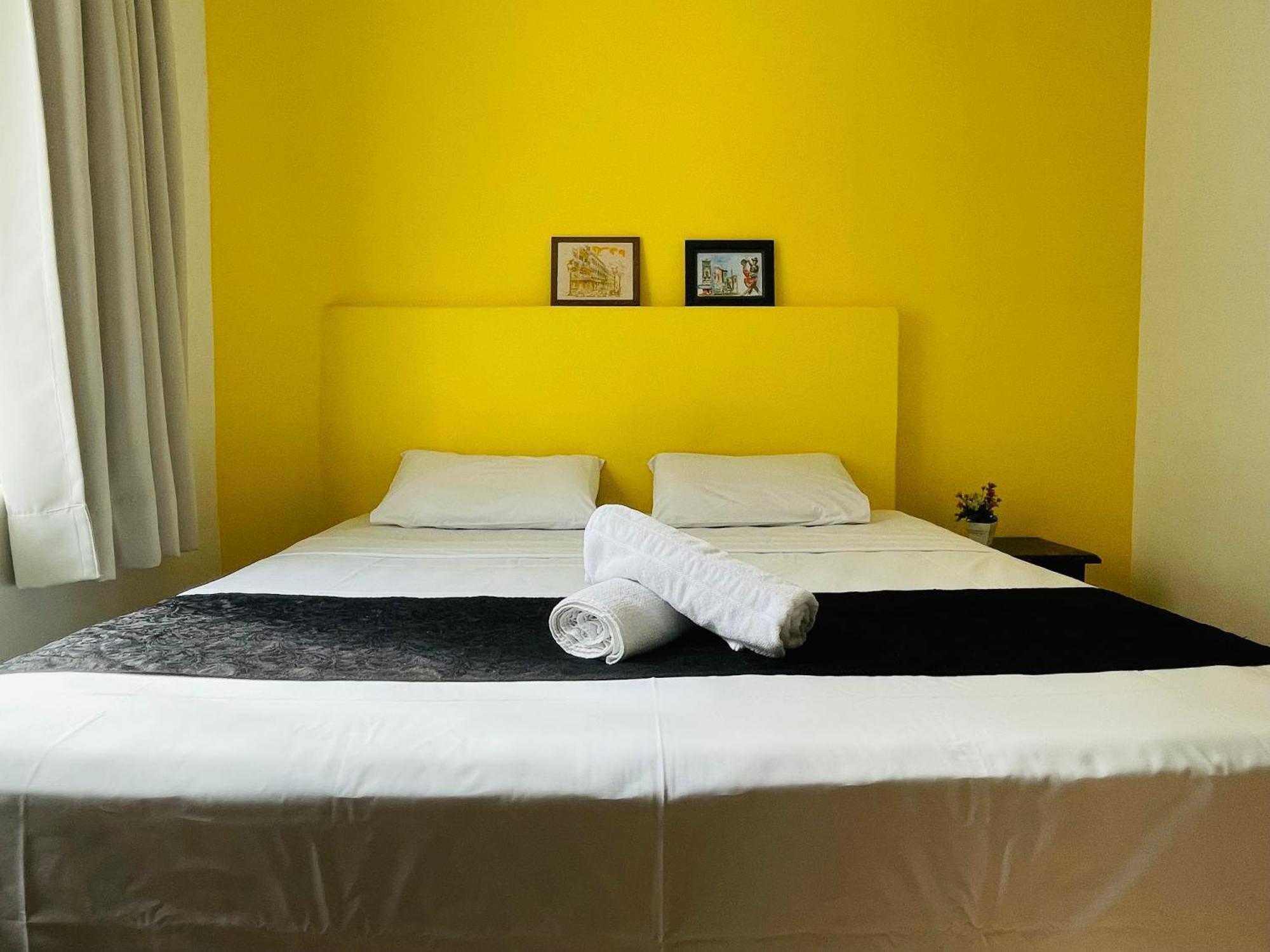 Hotel Blumenau Centro Curitiba Quarto foto